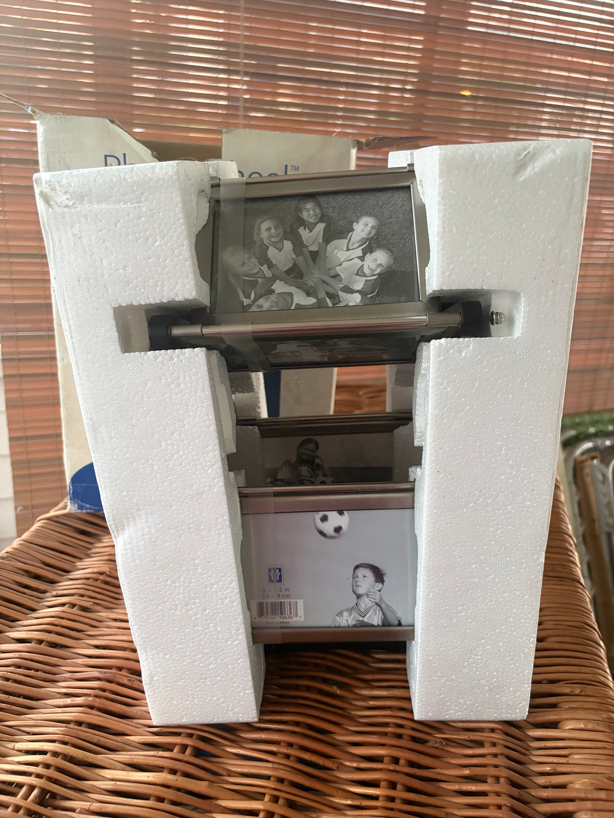 Photo Wheel Revolving Ferris Wheel Photo Frame — 5 Pewter-Finish Double-Sided Frames, Holds 10 Photos — New in Box