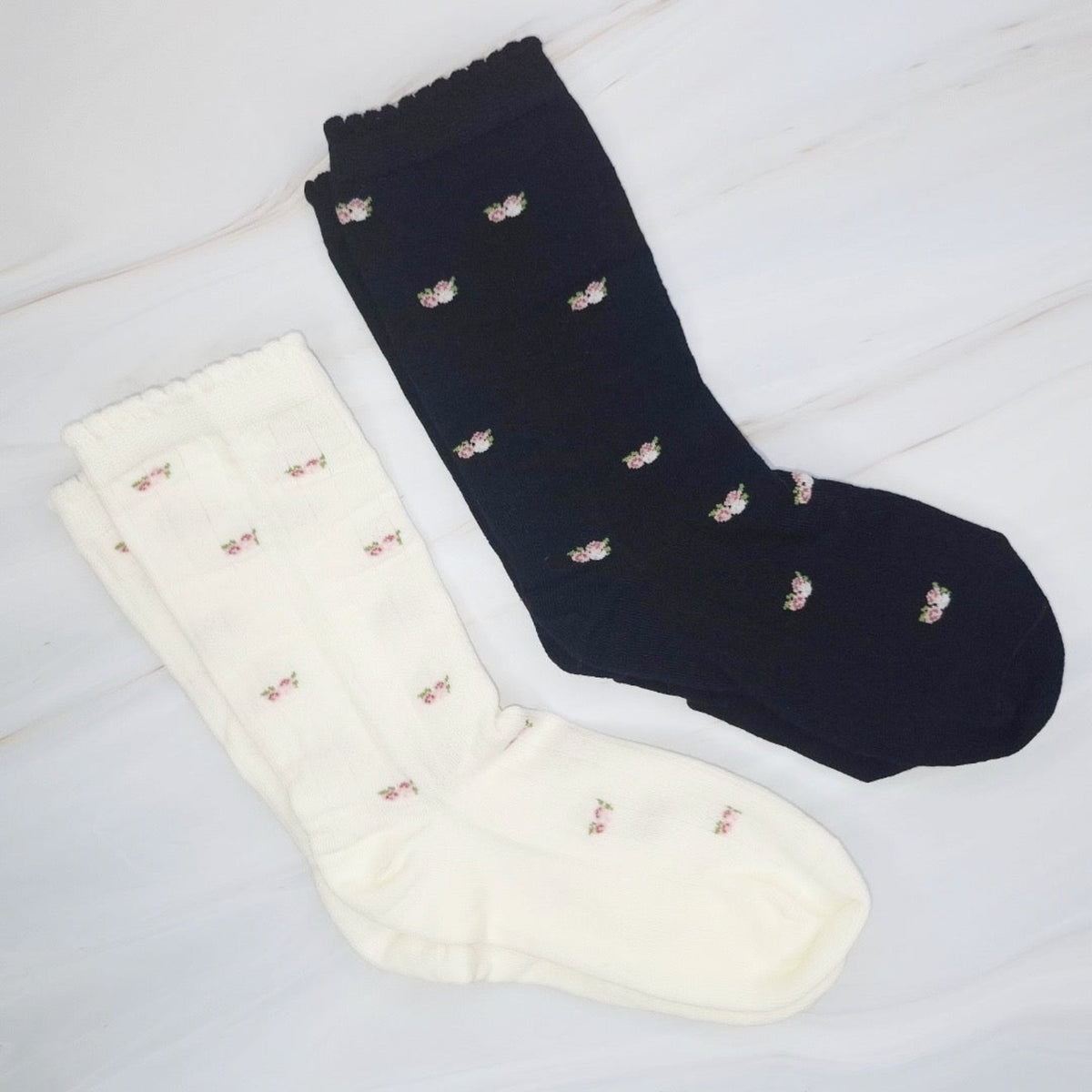 Vintage Floral Patterned Socks Set Of 2