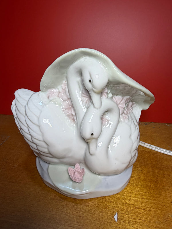 Vintage Porcelain Kissing Swans Night Light — Lily Pad & Pink Blossoms